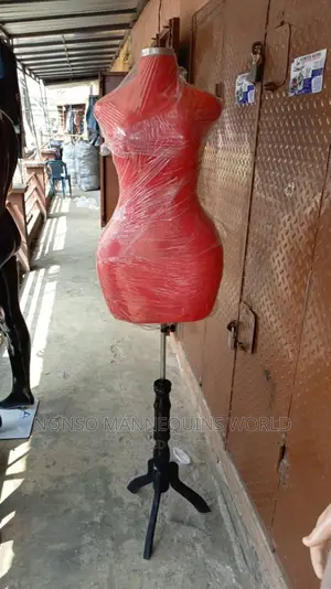 Big Hips Female Body From With Tripod Wooden Legs