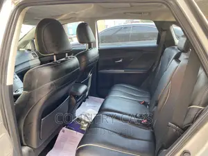 Toyota Venza 2014 Silver