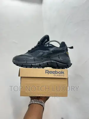 Original New Reebok Zig Kinetica 2.5 Edge Vibram Snks•*