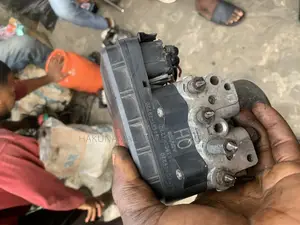 Abs Pump for Toyota Highlander 2009-2010