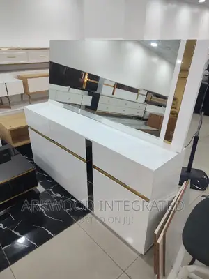 Console Table With Mirror