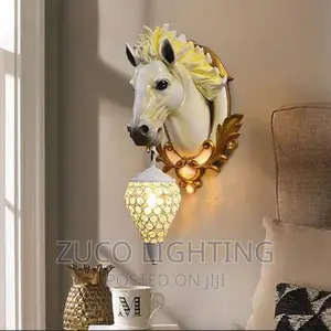 Creative Modern Luxury Resin Horse Head Wall Lamp
