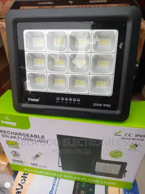 Iwin 200w Flood Light 12 Eyes Rechargeable Solar Lights