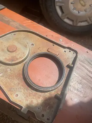 Back or Crack Shaft Oil Seal Mercedes Benz 272 Engine