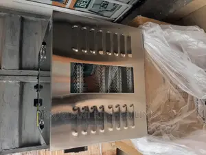 (10trays )Dehydrator Machine .