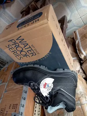 Waterproof Safety Shoe