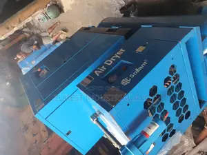 25hp Screw Air Compressor With 500l Tank And Air Dryer