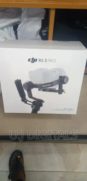 Dji RS 3 Pro Camera Gimbal