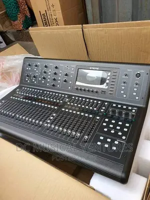Digital Mixer M32 Midas