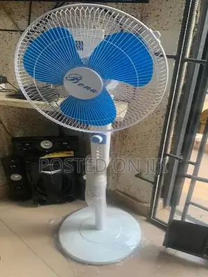 Bona Dc / Solar Standing Non-Rechargeable Fan