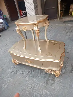 New Modern Royal Centre Table With 2 Side Stools