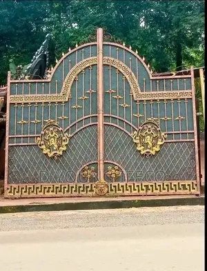 Well Design Wrought Iron Gate