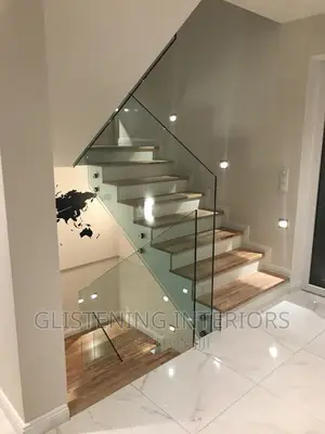 Staircase 10mm Glass Design