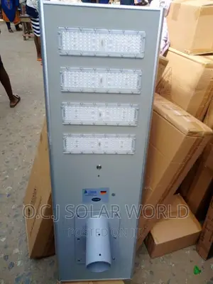 4 Eyes Derik Solar Street Light