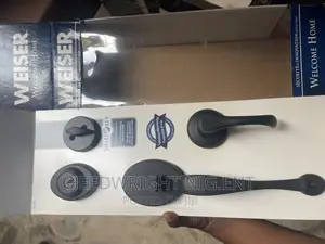 Weiser Black Entry Handle Set With Interior Knob