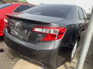 Toyota Camry 2014 Gray