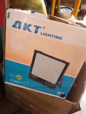 100amps Akt Flood Light