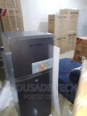 Brand New Skyrun Refrigerator 150l
