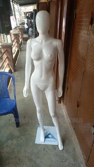 Size 8 Glossy White Female Dummy Display