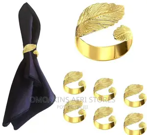 Gold Napkin Rings.
