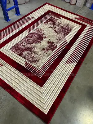 Quality Turkish Center Rug Available in 4by6