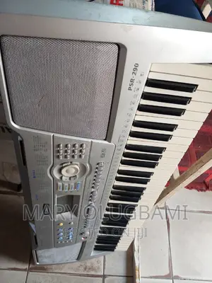 Yamaha Keyboard PSR 290