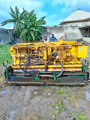 Asphalt Paver for Hire