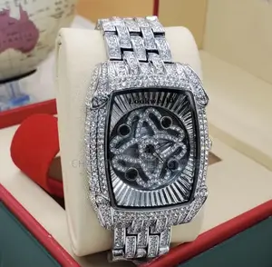 Look Word Spinning Watch