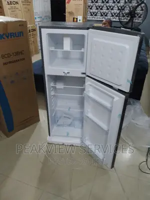 Quality Skyrun 138L Double Door Refrigerator With Shelves