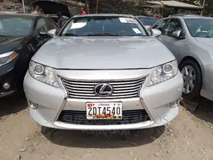 Lexus ES 350 FWD 2014 Silver