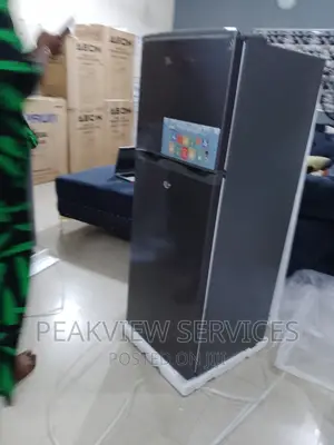 Trending Skyrun Top Freezer (138L) Refrigerator Double Door