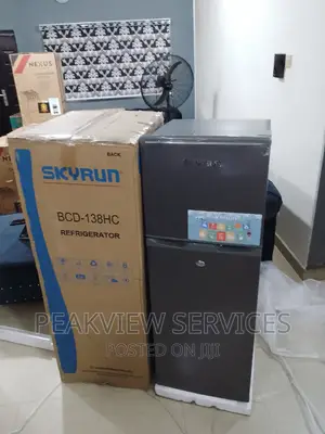 Skyrun (Brand New) 138L Double Door Refrigerator+Shelves
