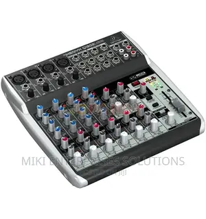 Behringer Q1202USB Premium 12-Input 2-Bus Mixer