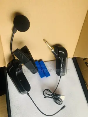Professional Saxophone Rechargeable Wireless Microphone
