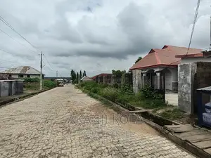 14 Rooms Self Contain Hostel for Sell