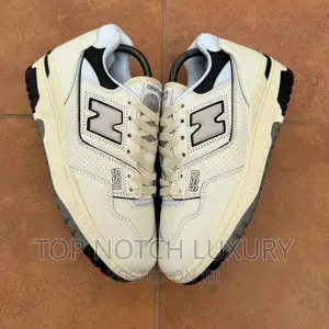*Original New Balance 550 'Sea Salt' Cream/Black*