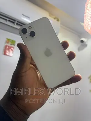 Apple iPhone 13 128 GB Silver
