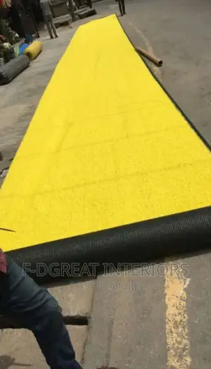 Artificial Yellow Grass Carpet