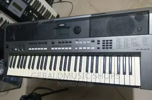 UK User Yamaha PSR-E443 Keyboard