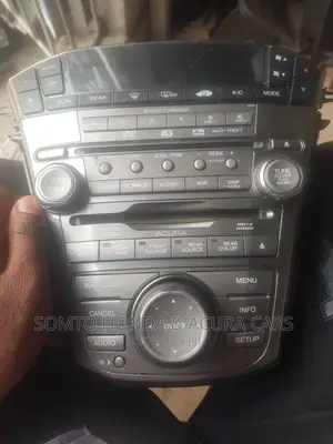 Car Stereo Acura MDX 2007-2013 6 [Loader]
