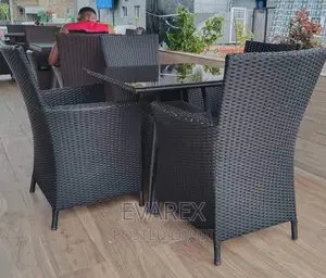 Rattan B-Boy Outdoor Garden/Pool Chair Set With Table