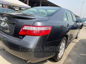Toyota Camry 2.4 LE 2008 Gray