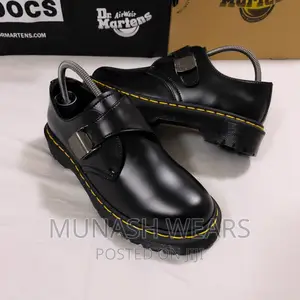 Dr Martin Shoe