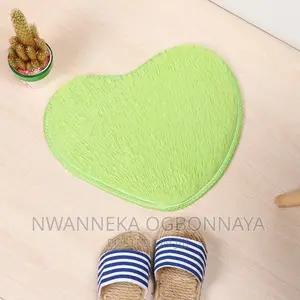 Cute Heart Shape Bath Floor Mats