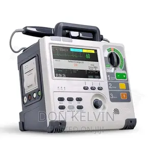 Comen Defibrillator With Monitor