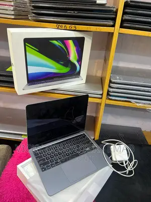 Laptop Apple MacBook Air 2022 M2 8GB Intel Core I7 SSD 256GB