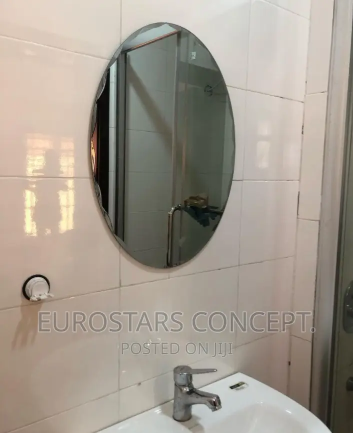 Oval Plain Mirror
