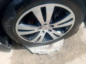 Toyota Matrix 2009 White