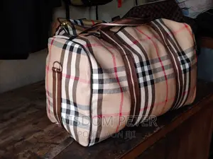 Petson Design Traveling Bag