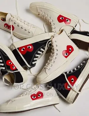 *Original Commes Des Garçon CDG Converse Play Low'*
